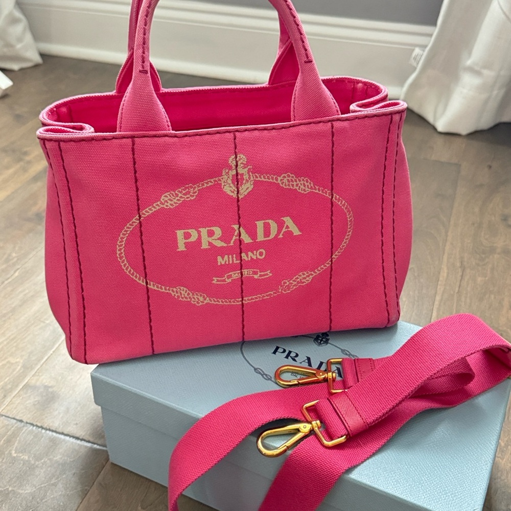Prada Pink Tote Bag Luxurious and Stylish
